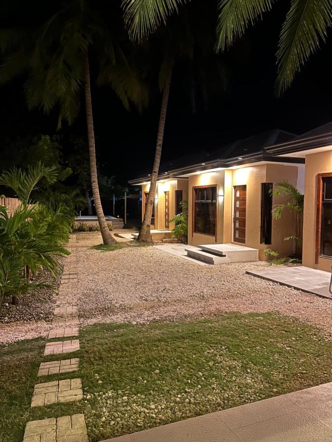Southseas Beach Resort And Dive Center Santander Zewnętrze zdjęcie