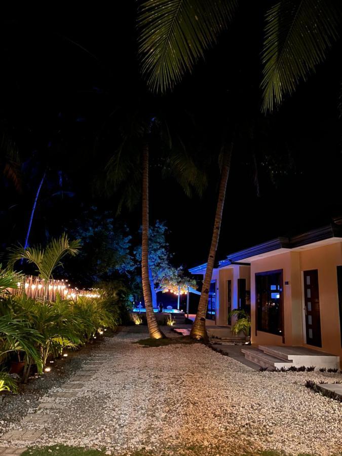 Southseas Beach Resort And Dive Center Santander Zewnętrze zdjęcie