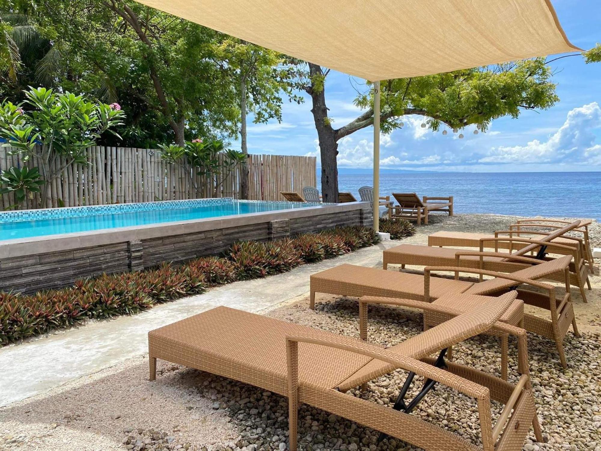 Southseas Beach Resort And Dive Center Santander Zewnętrze zdjęcie